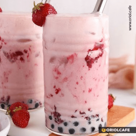 Strwberry boba tea